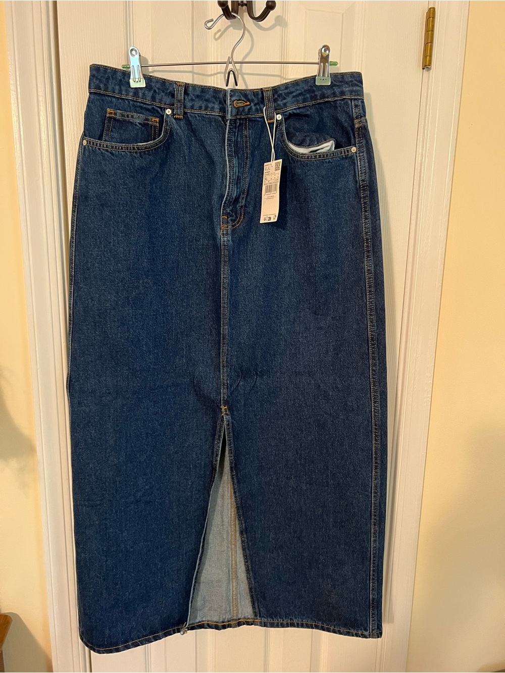 Mango Dark Blue Denim Skirt with Contrast Stitching